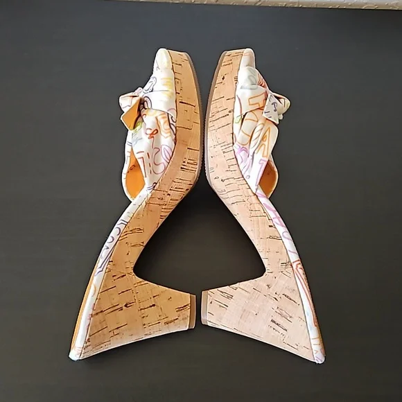 Coach Karen Graffiti Poppy Pop Cork Heels Slide Sandals, size 7.5 B - Picture 8 of 12